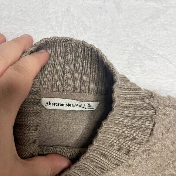 Abercrombie & Fitch Light Brown Boucle Mockneck Pullover Sweatshirt size XS - Picture 3 of 10